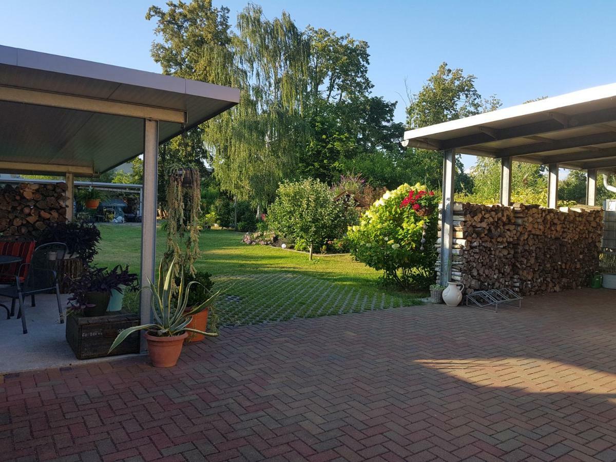 Kleines Zuhause Lejlighed Magdeburg Eksteriør billede